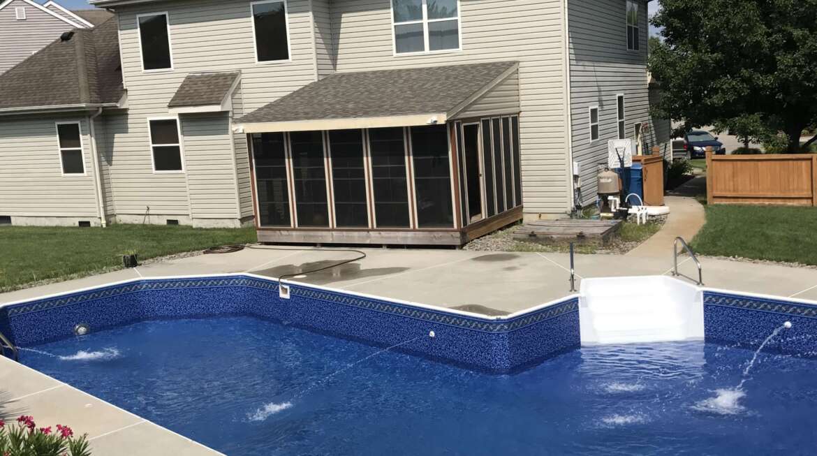 One Time Pool Cleaning Service